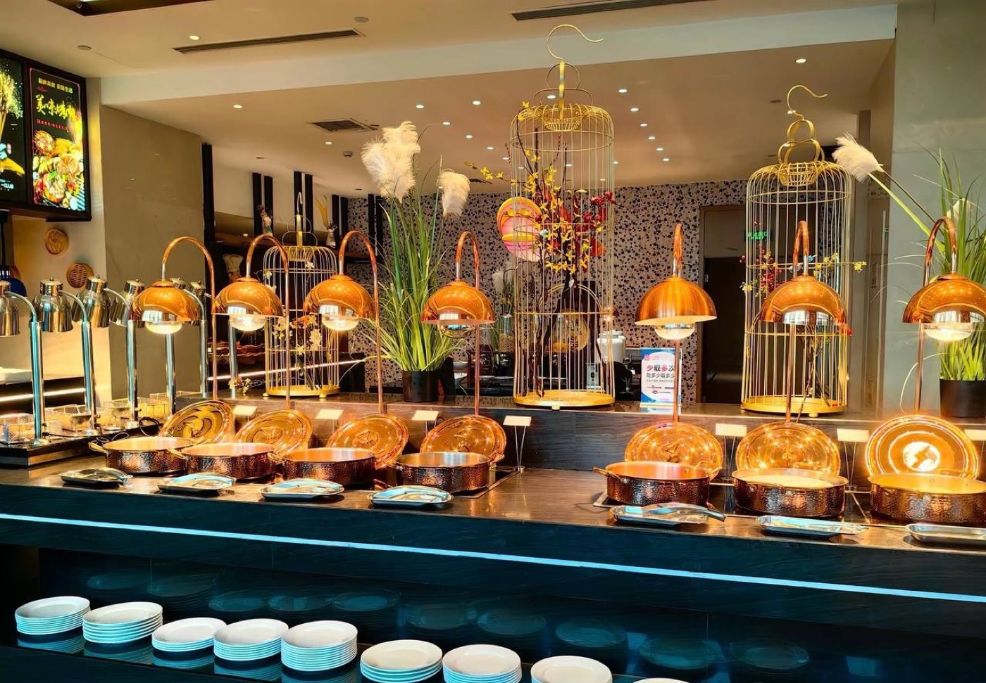 酒店餐厅自助餐台